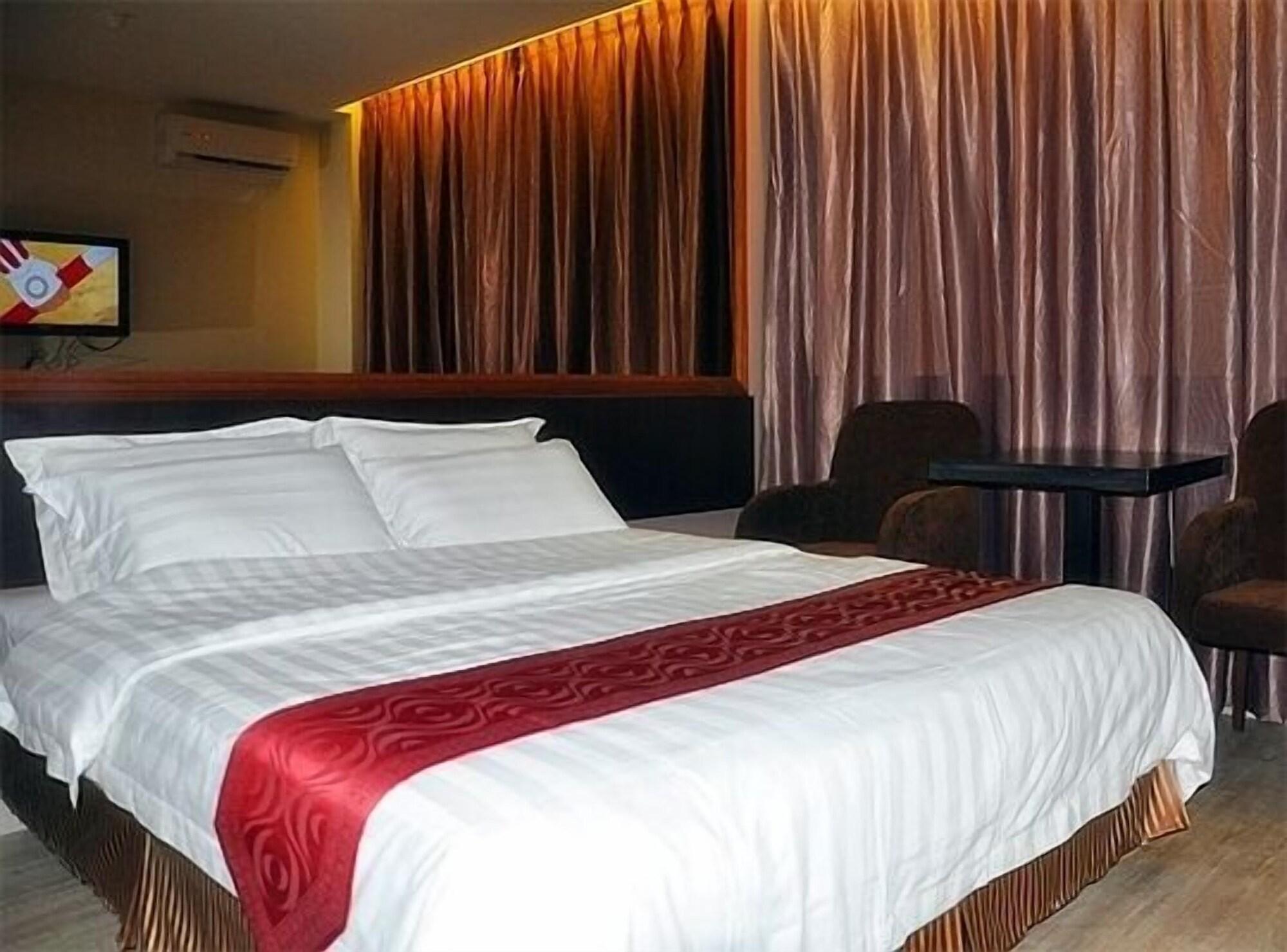 Goldenhill Hotel Kota Kinabalu Ngoại thất bức ảnh