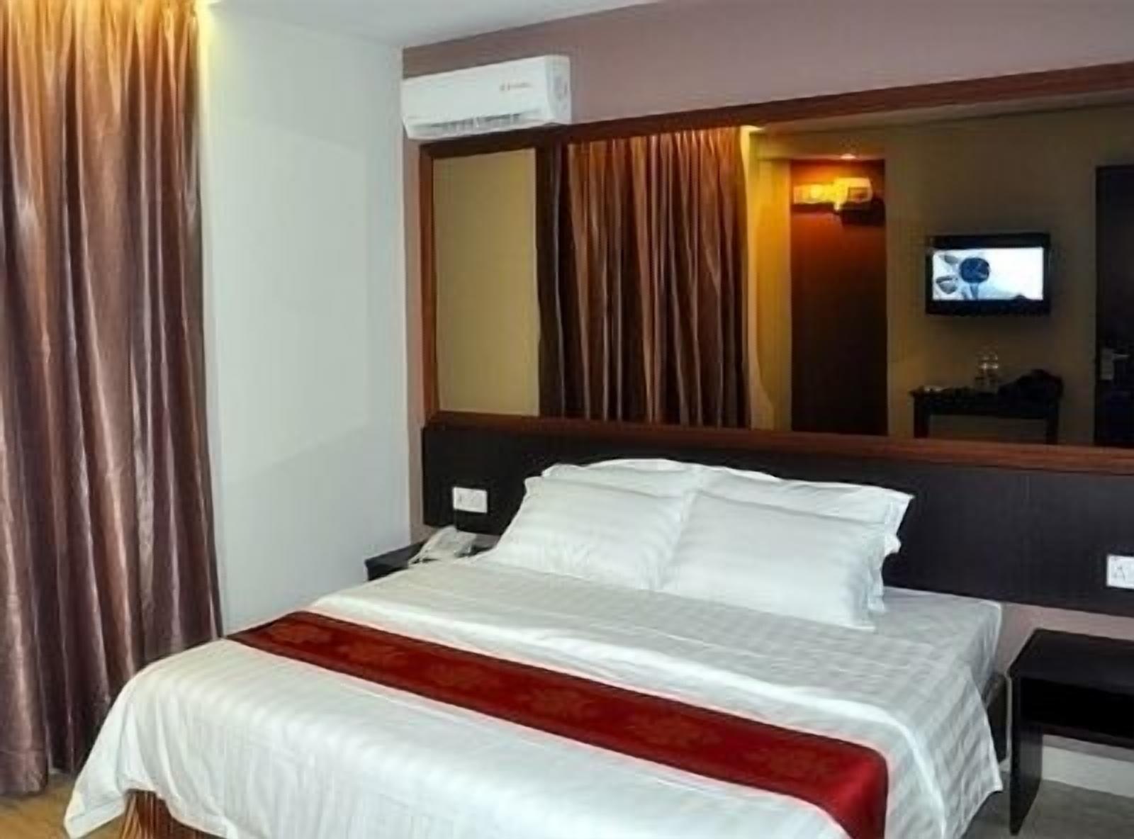 Goldenhill Hotel Kota Kinabalu Ngoại thất bức ảnh