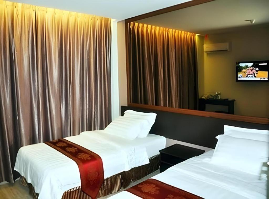 Goldenhill Hotel Kota Kinabalu Ngoại thất bức ảnh