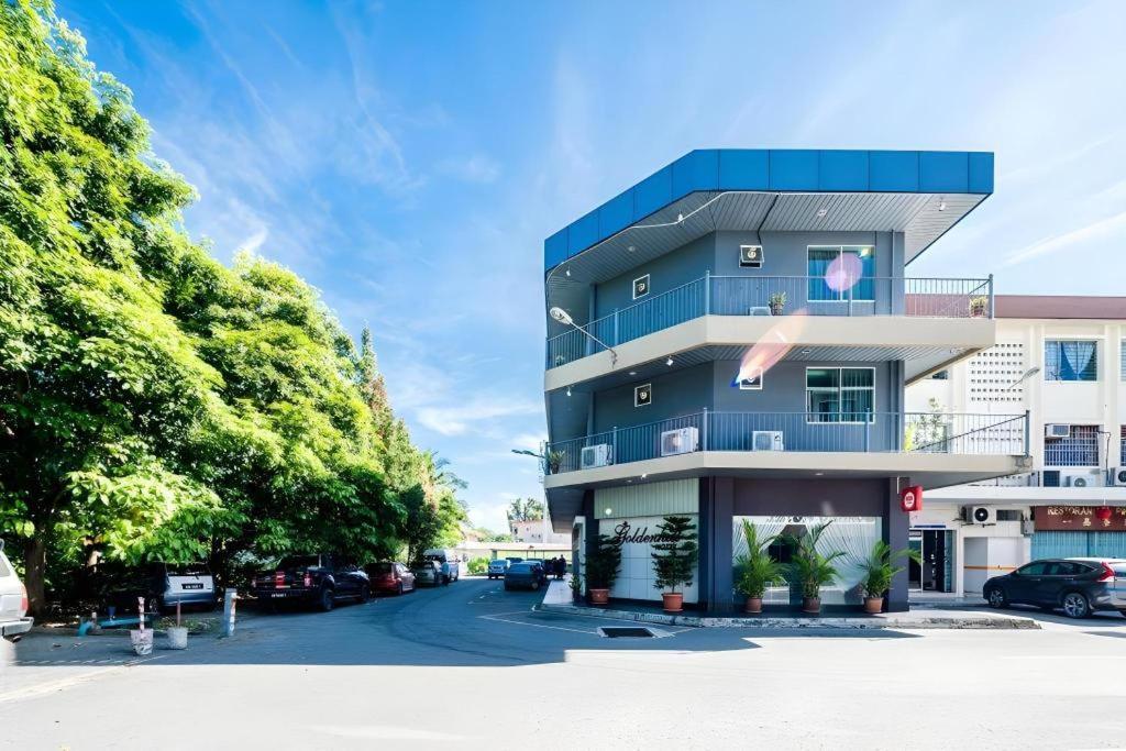 Goldenhill Hotel Kota Kinabalu Ngoại thất bức ảnh