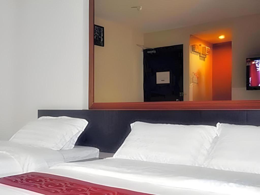 Goldenhill Hotel Kota Kinabalu Ngoại thất bức ảnh