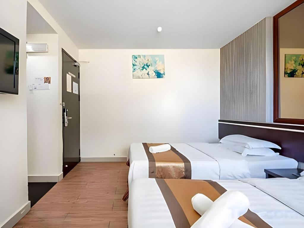 Goldenhill Hotel Kota Kinabalu Ngoại thất bức ảnh
