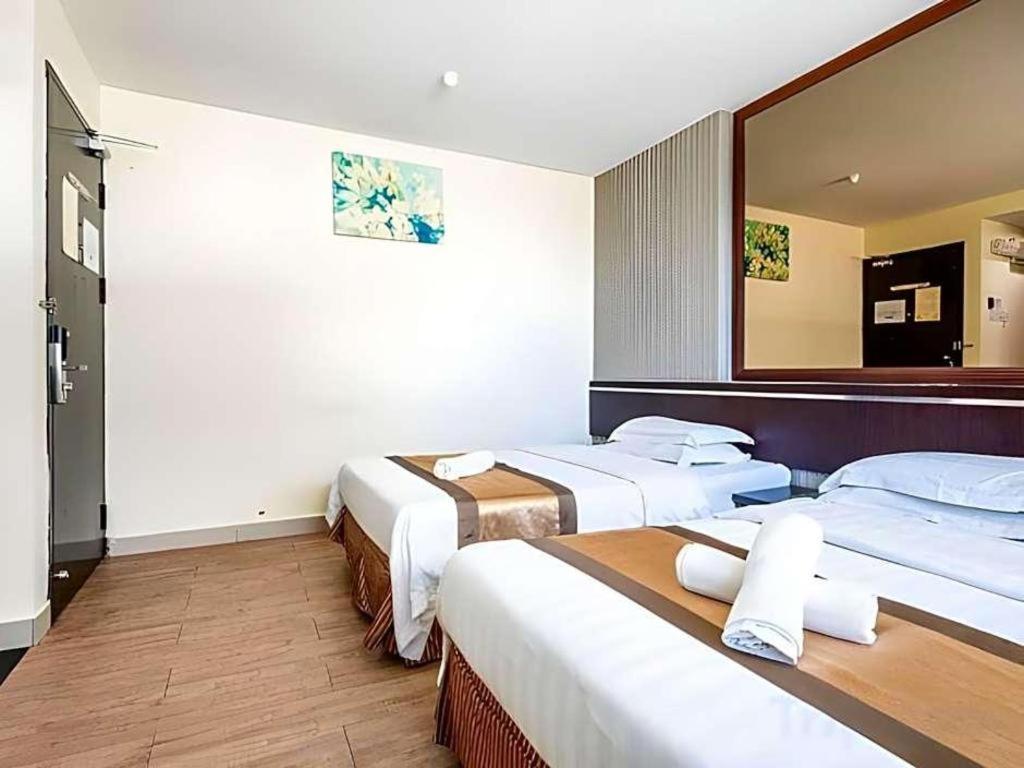 Goldenhill Hotel Kota Kinabalu Ngoại thất bức ảnh