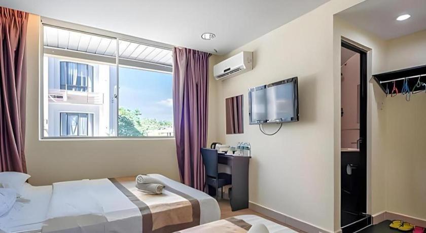 Goldenhill Hotel Kota Kinabalu Ngoại thất bức ảnh