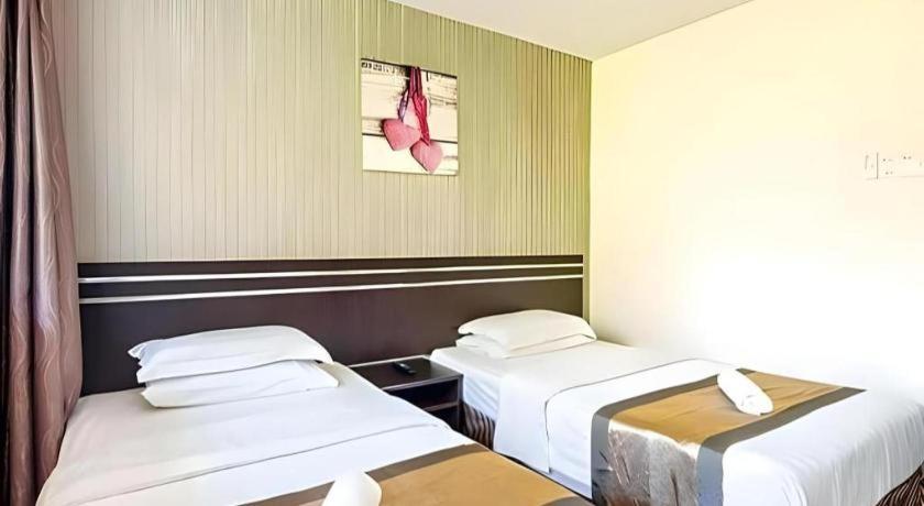 Goldenhill Hotel Kota Kinabalu Ngoại thất bức ảnh