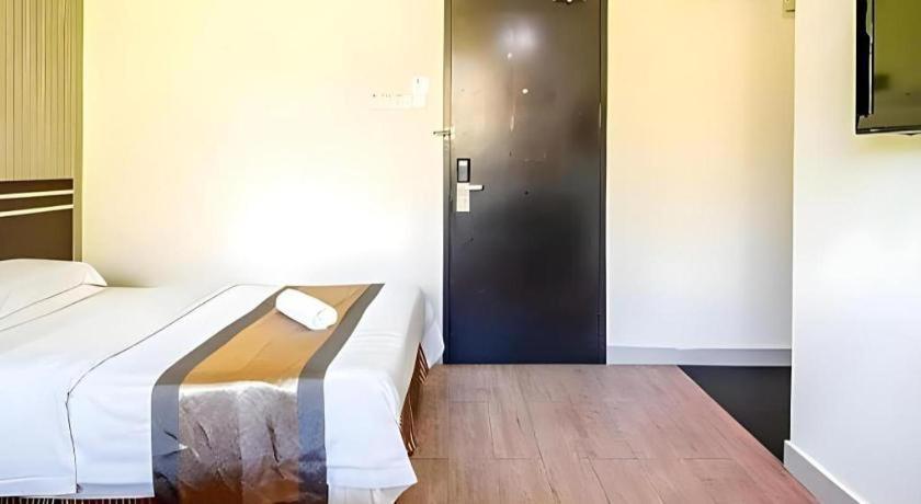 Goldenhill Hotel Kota Kinabalu Ngoại thất bức ảnh